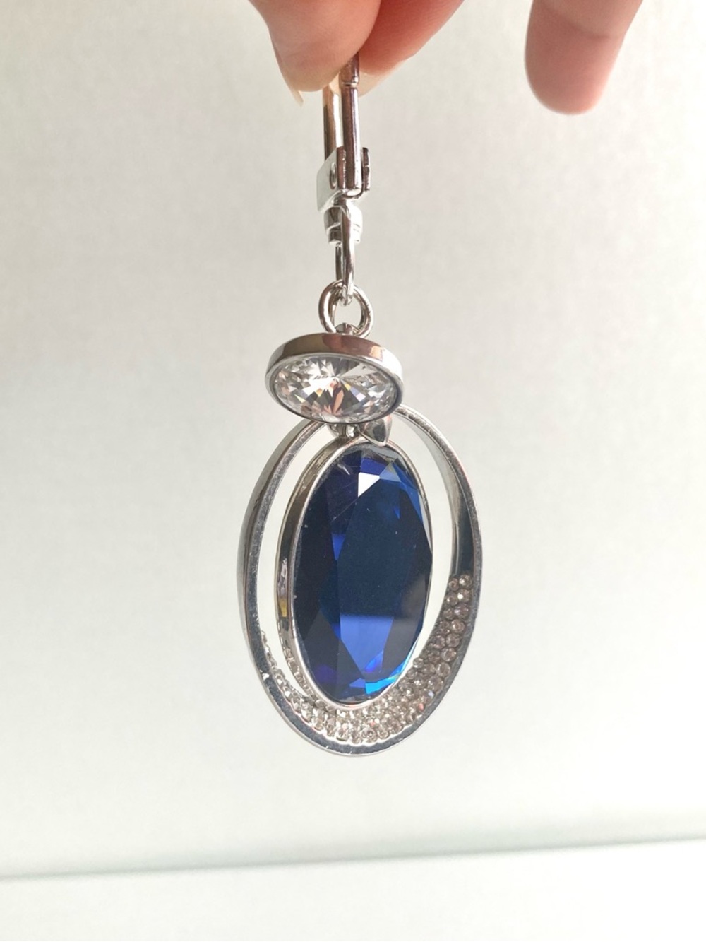 Up cycled hand crafted sparkling bag charm - Picture 2 of 4
